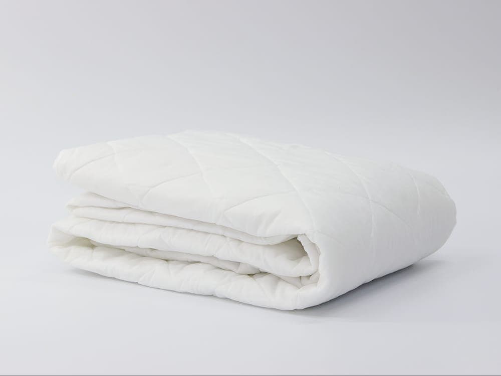 Basic Cover mattress protector