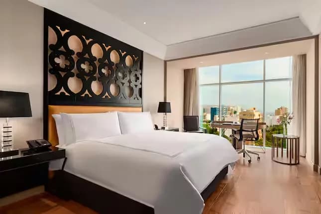 Tapestry Collection by Hilton Miraflores